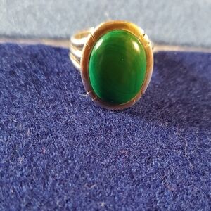 Elegant Green Stone Gold Ring